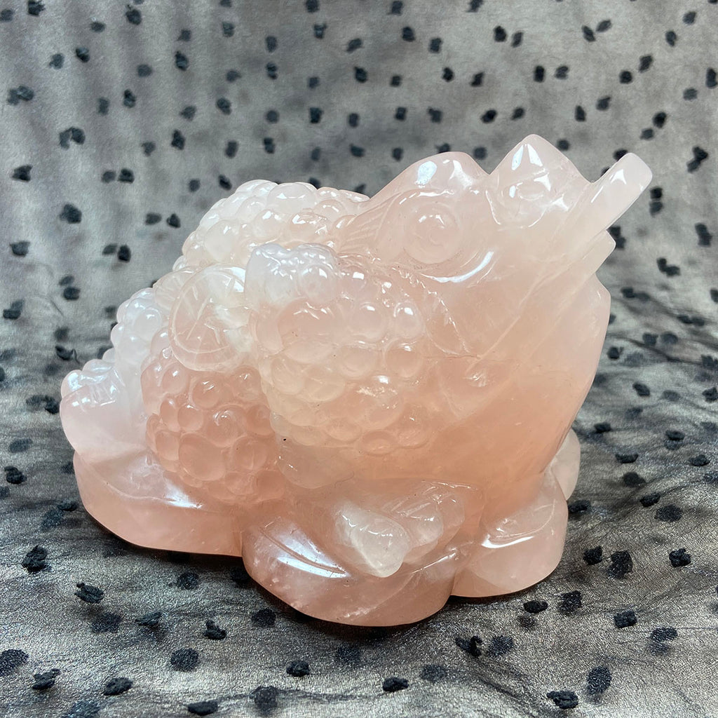 Toad Statue Rose Quartz Crystal Carved Reiki Healing Lucky Wealth Animal Crafts Home Decoration