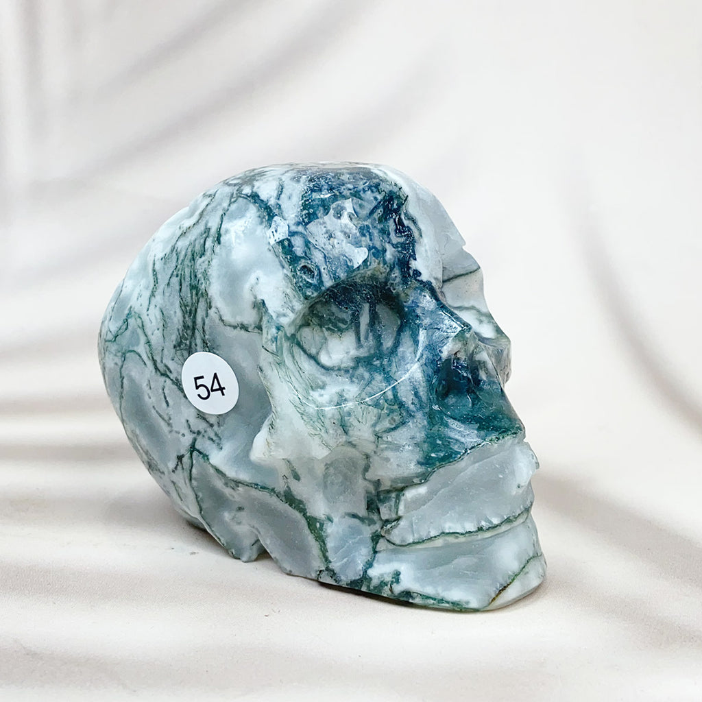Green Moss Agate Carved Skulls Crystal Healing Energy Stone Crafts Halloween Home Decoration