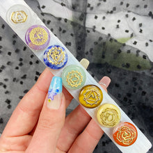 Load image into Gallery viewer, Seven Chakra With Selenite Stick Set