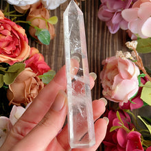 Load image into Gallery viewer, Natural Clear Quartz Tower /Point