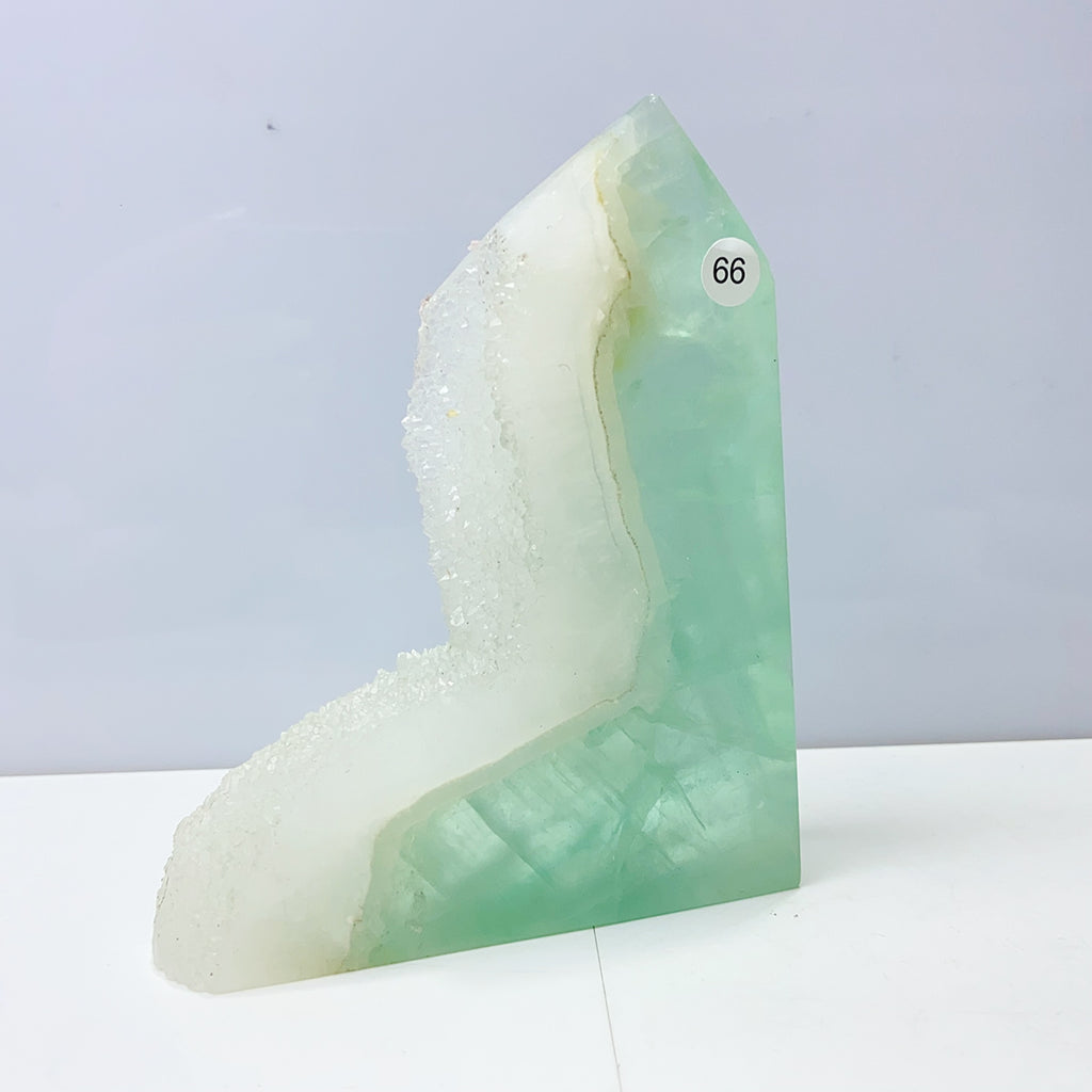 Green Fluorite Cluster Tower Crystal Healing Quartz Energy Reiki Stone Home Decoration