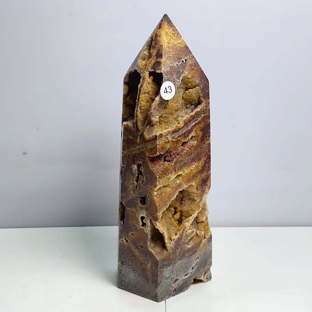 Different Materials Tower Reiki Crystal Healing Energy Stone Home Decoration