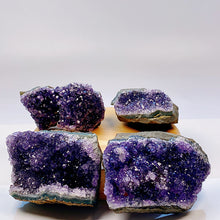 Load image into Gallery viewer, Beautiful Amethyst Cluster