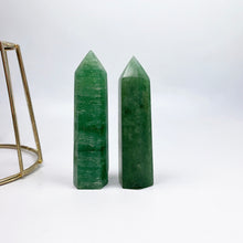 Load image into Gallery viewer, Beautiful Green Strawberry Quartz Tower/Point