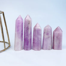 Load image into Gallery viewer, Beautiful Kunzite Tower/Point