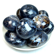 Load image into Gallery viewer, Black Agate Tumble